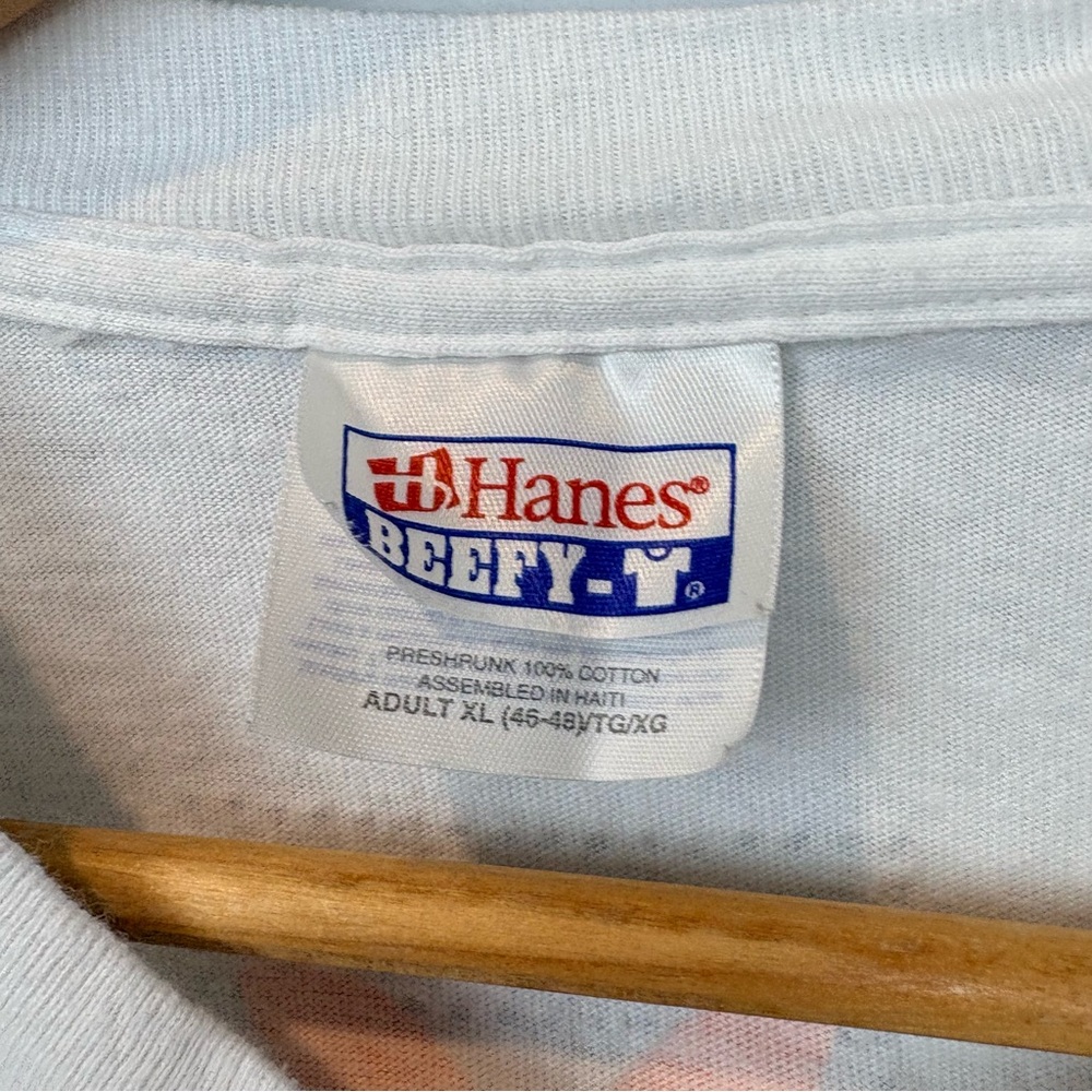 Hanes Hefty 2004 Graphic T-Shirt Art and Logic with Orange Butterfly Print - Picture 7 of 10